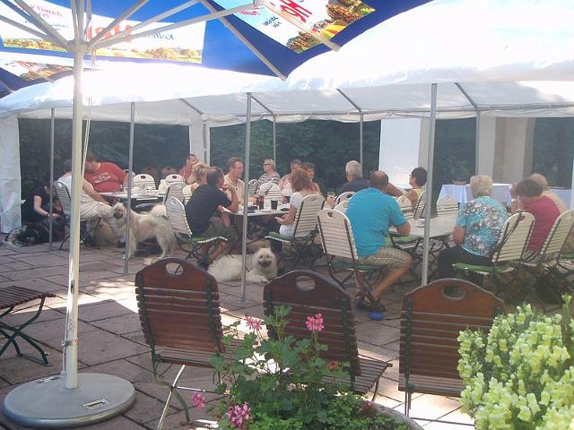 047 danach ein Stueck Kuchen und Kaffee.JPG - OLYMPUS DIGITAL CAMERA